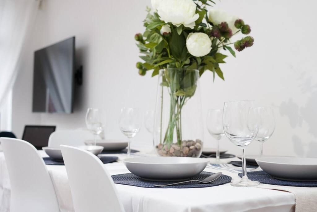 Newly Renovated Modern 4 Bed 3 Bath Apartment London Exterior photo