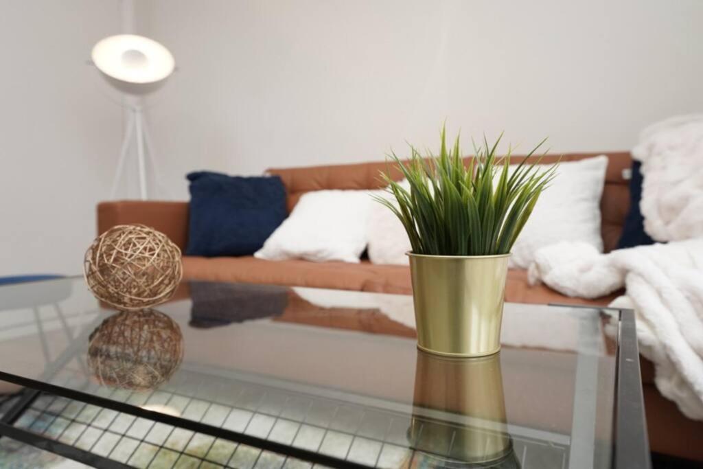 Newly Renovated Modern 4 Bed 3 Bath Apartment London Exterior photo